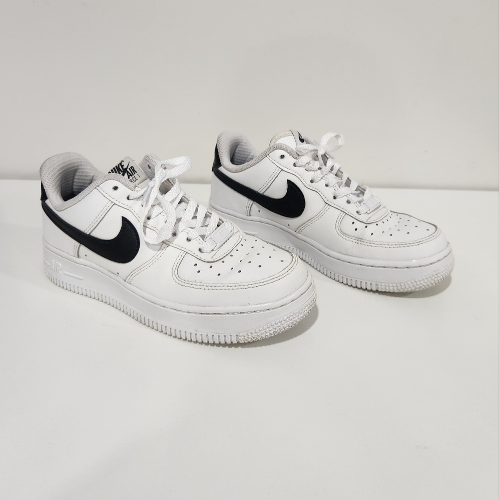 Nike Air Force 1 Low GS White Black Youth 3.5Y / Women’s 5